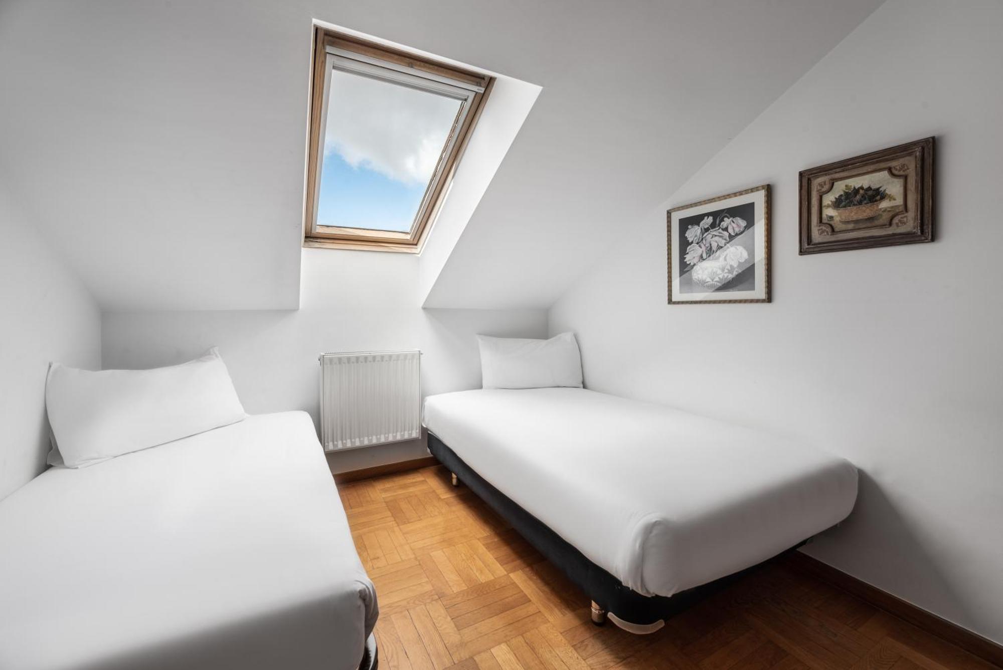 Apartamentos El Cid Burgo Exteriör bild